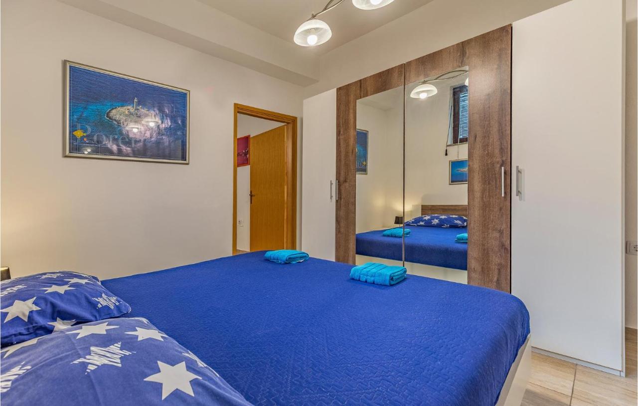 Amazing Apartment In Pula With Kitchen Extérieur photo